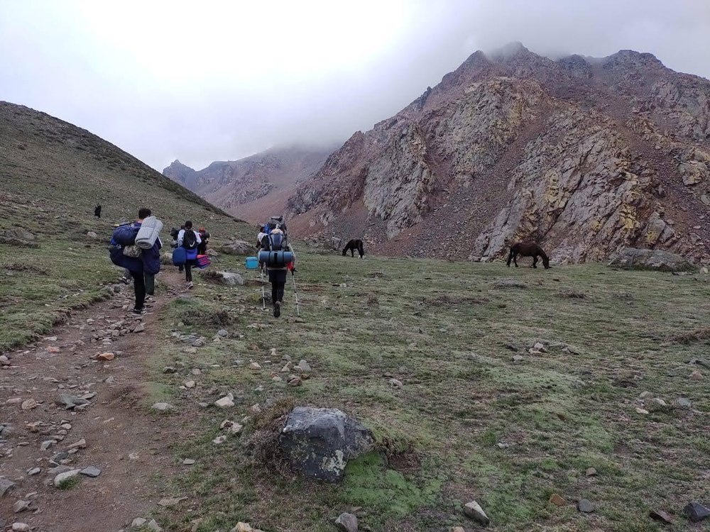 Travesía de varios días con caballos de carga
